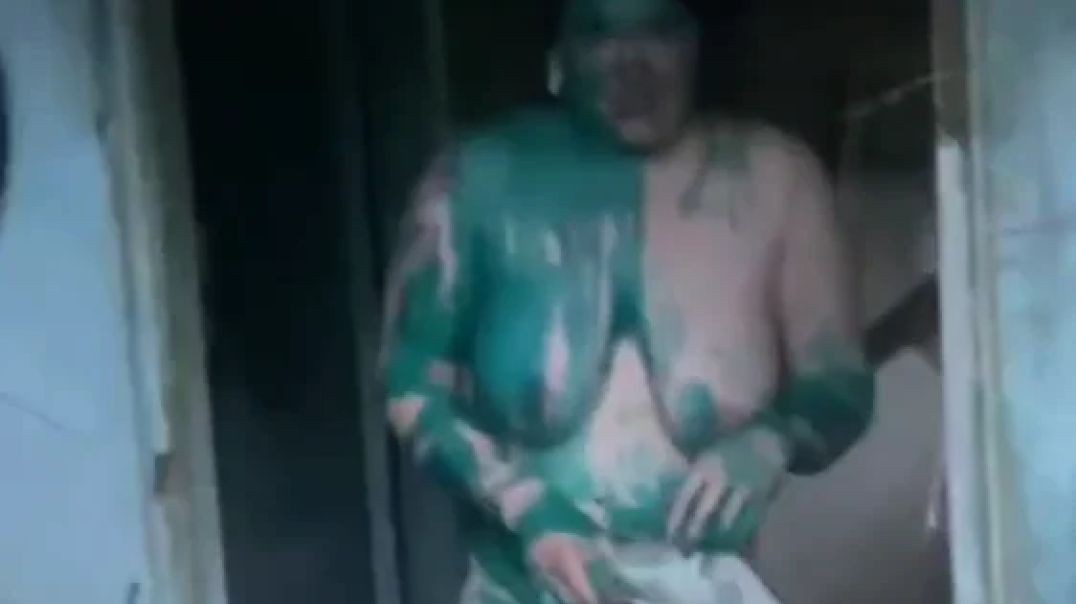 Закладчицу наказали прямо у неё дома | Отпиздили и трахнули жирную закладчицу